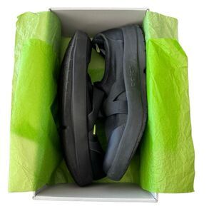 Men's OOmg Fibre Low Shoe - Black Gray in Box  Size: 14 Color: Black & Gray Reco